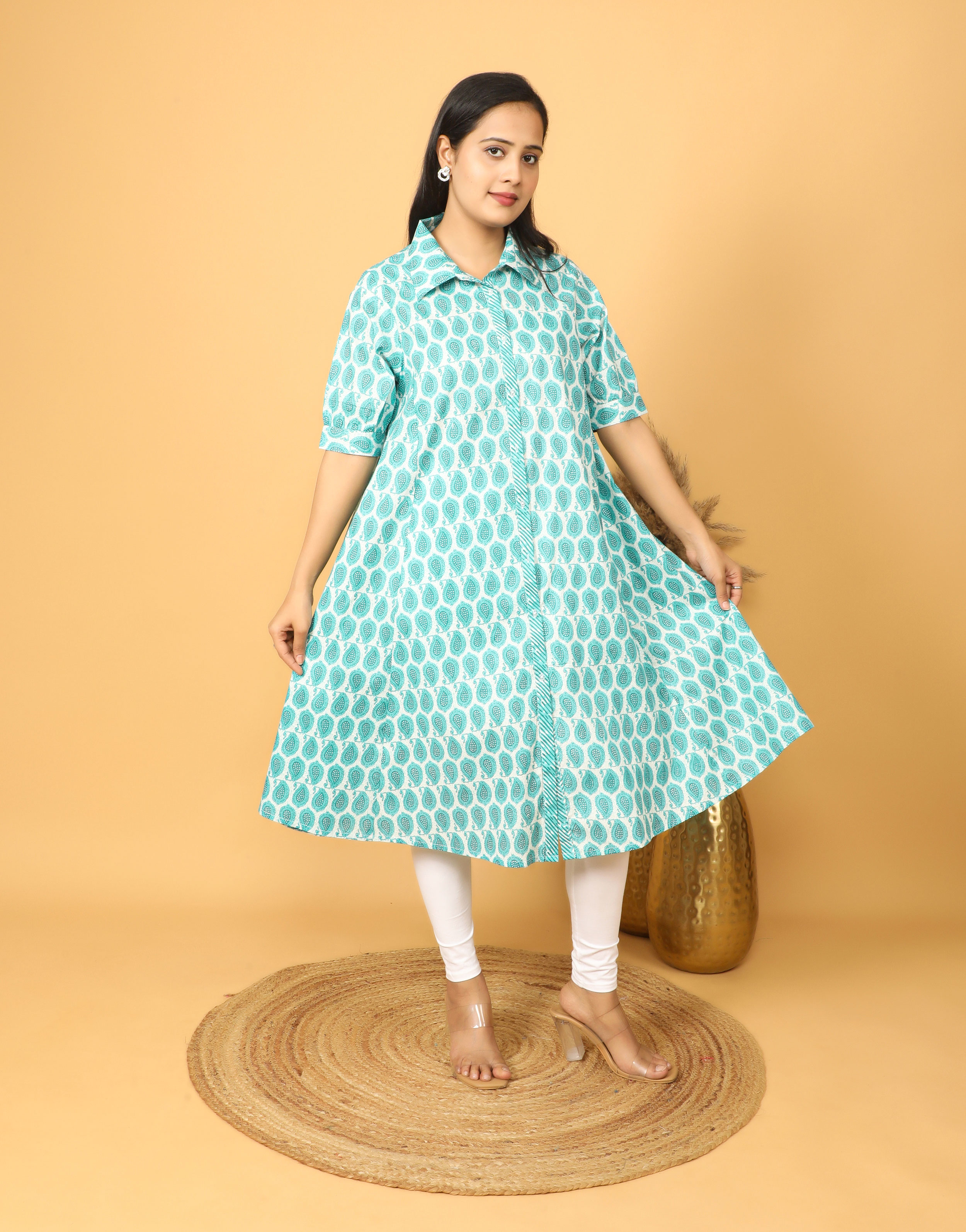 Women's Blue Printed Shirt Collar Kurta